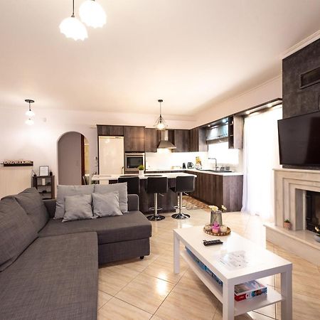 Sea And Airport Apartment Artemida  Exterior photo